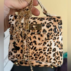 Leopard Pribt Mini Bag